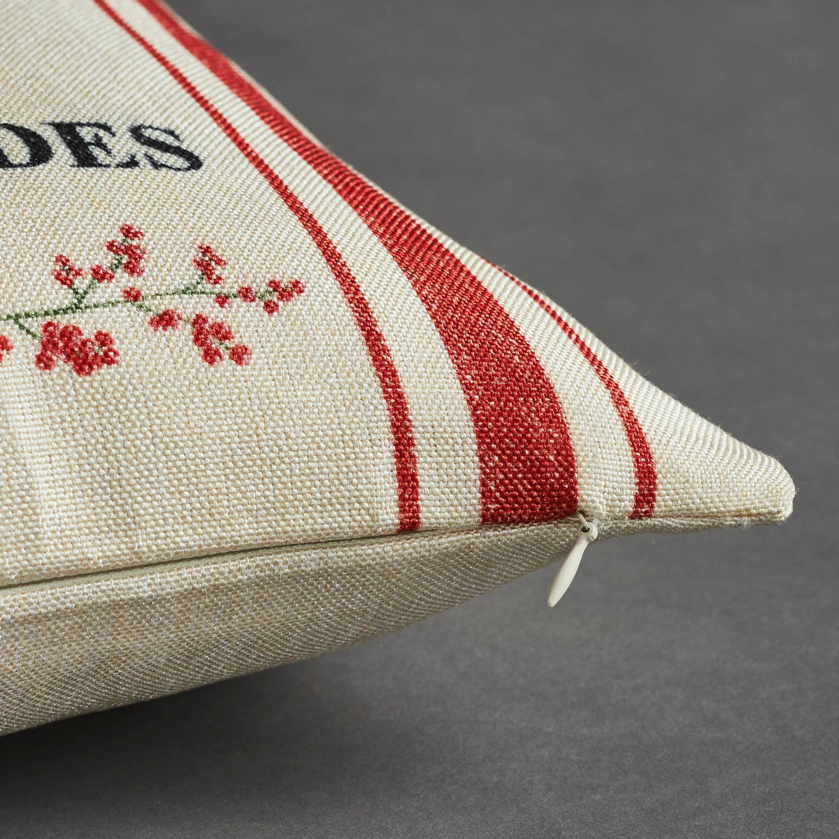 Reindeer Farm Pillow Cover Set of 2 20Lx20W