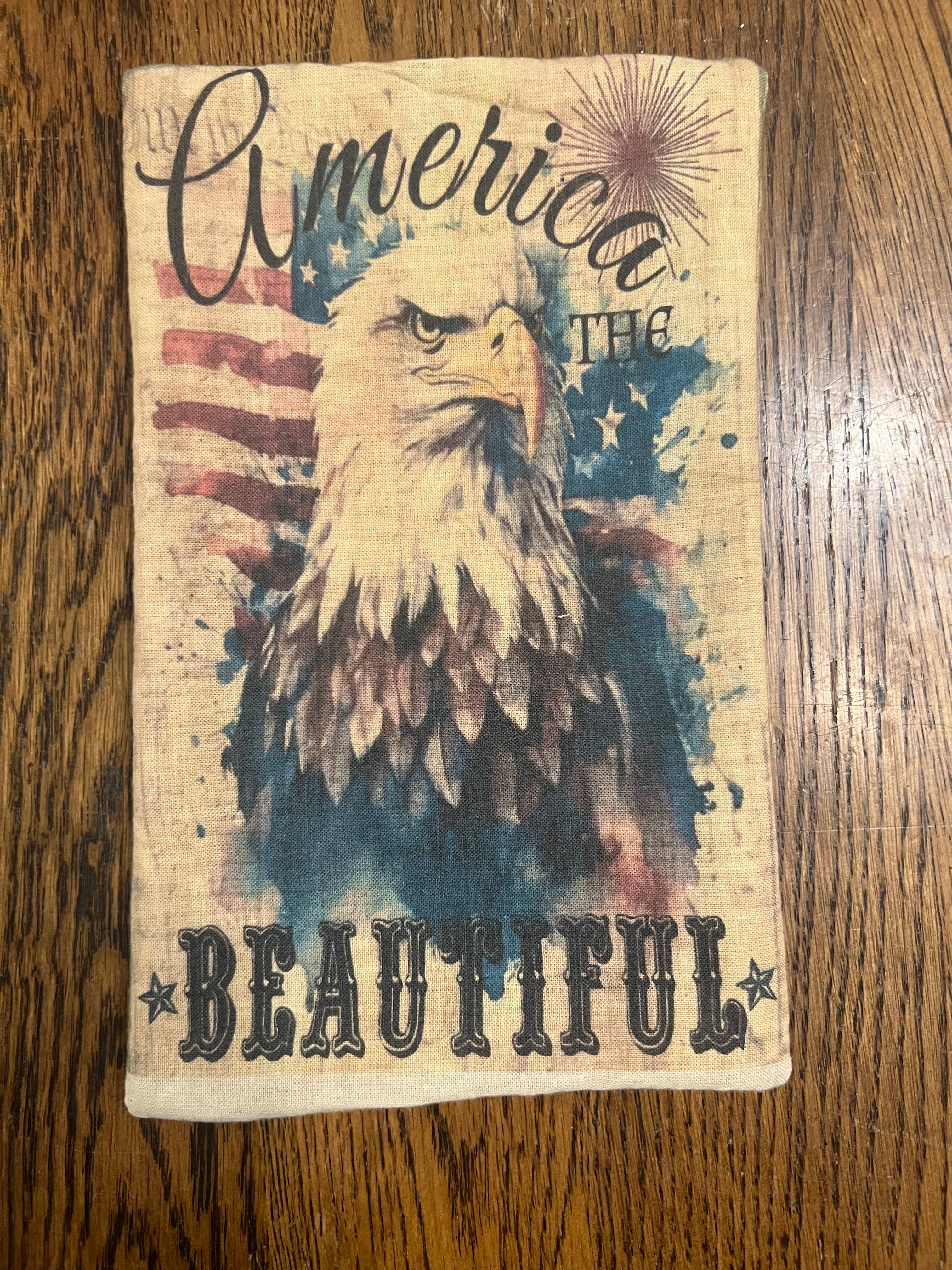 6360. Primitive handmade Printed Americana 5x7" stuffed pillows