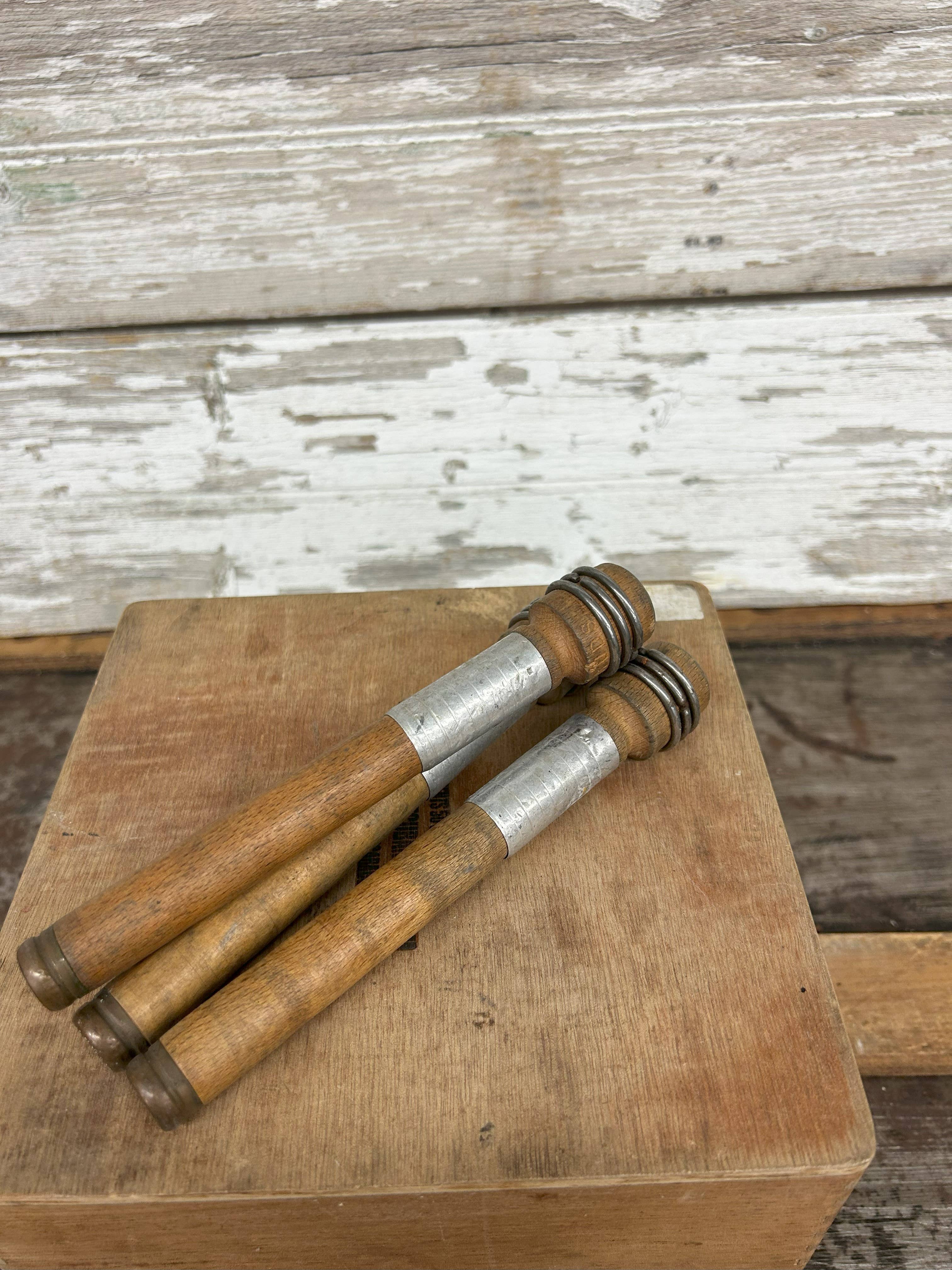 7012. Wood Quill - Natural Wood Top