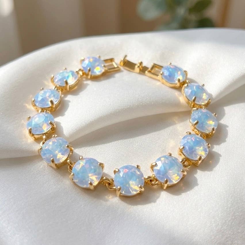 Round Cushion Cut Crystal Glass Linked Bracelet
