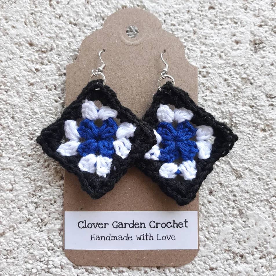 4112. Crochet Cotton Granny Square Drop Earrings Blue Color Themes