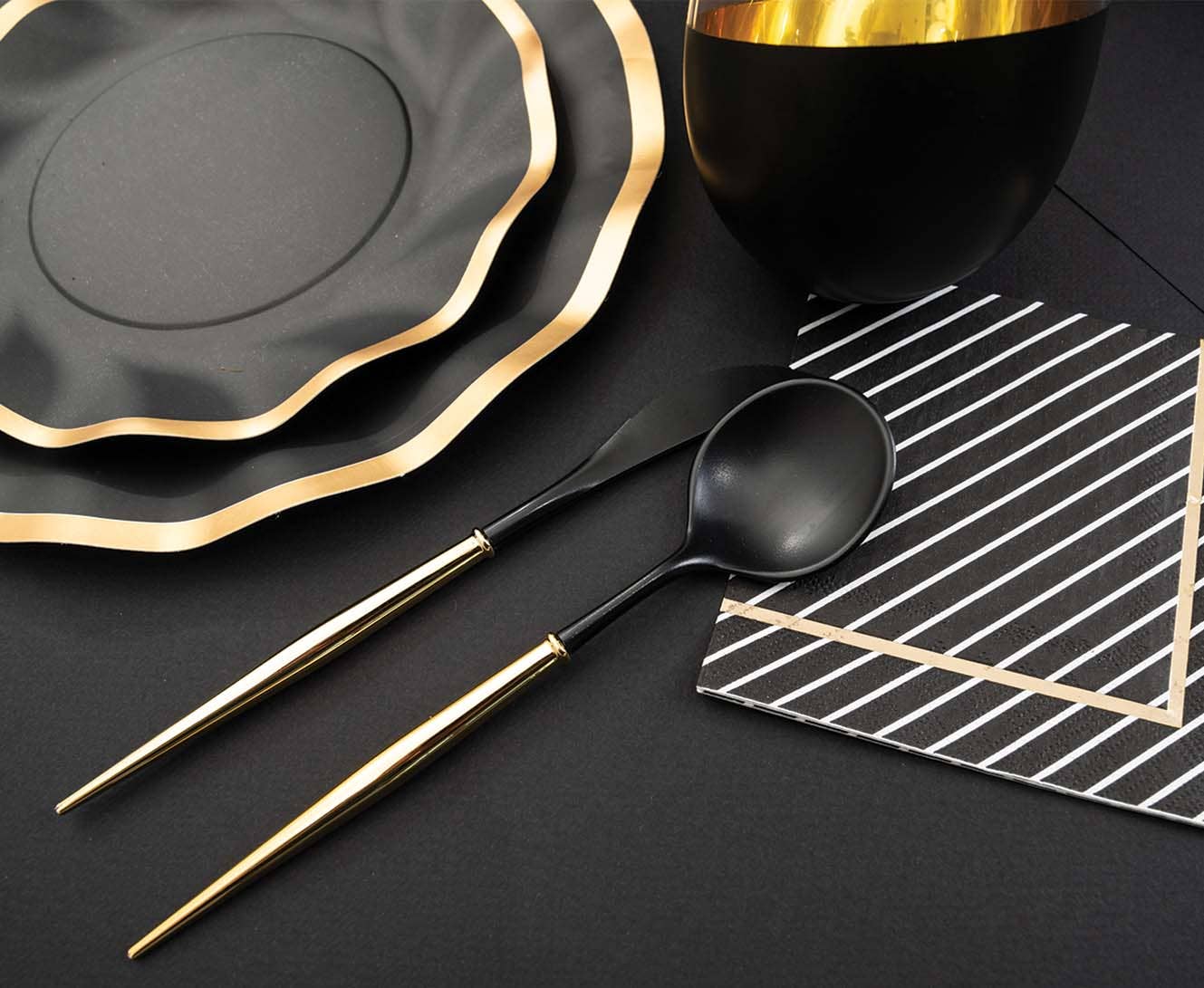 4306. Black & Gold Bella Assorted Plastic Cutlery/24pc, Service for 8