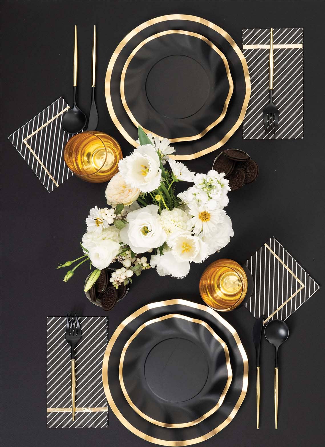 4306. Black & Gold Bella Assorted Plastic Cutlery/24pc, Service for 8
