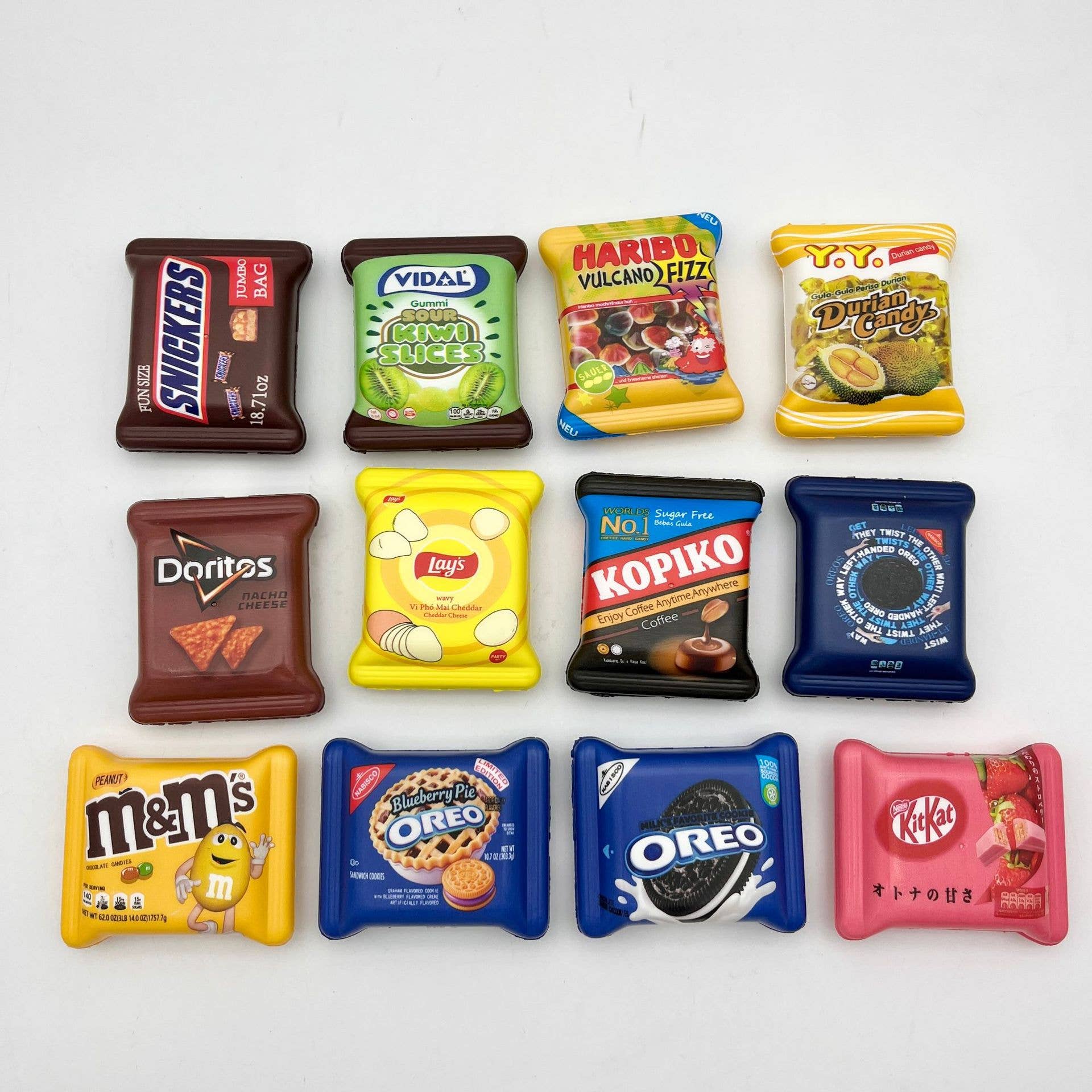 6502. Super Soft PU Realistic Snack Bag Squeeze Toy-random color Squishy