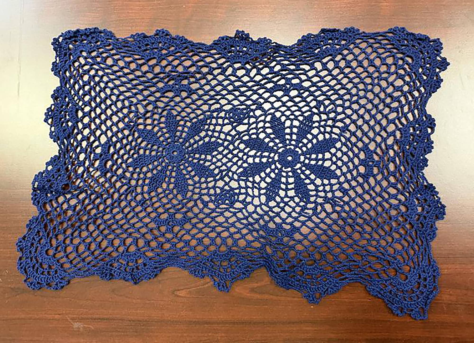 7663. Crochet Placemat