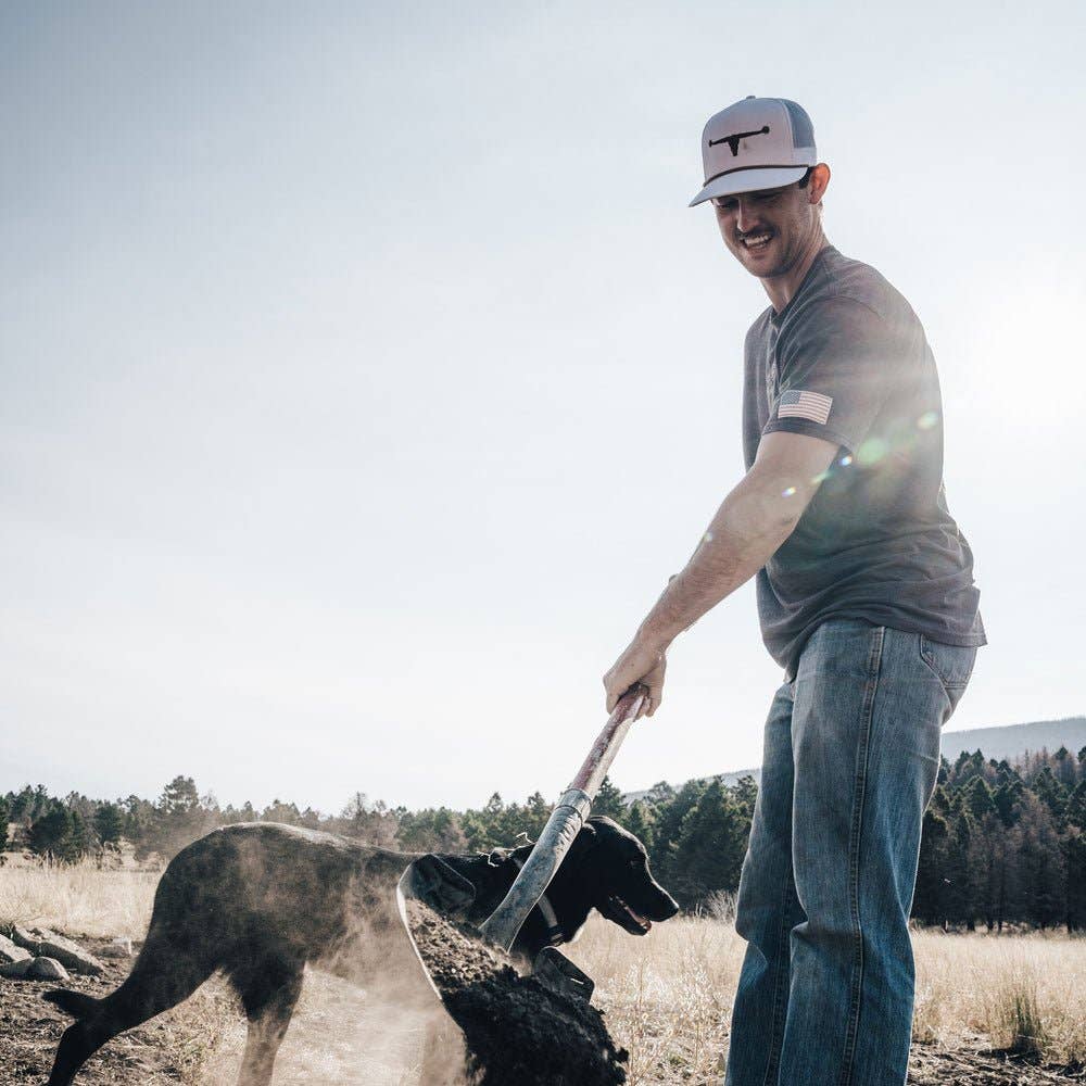 American Cattle Co - Bull Spurs Icon Hat: White