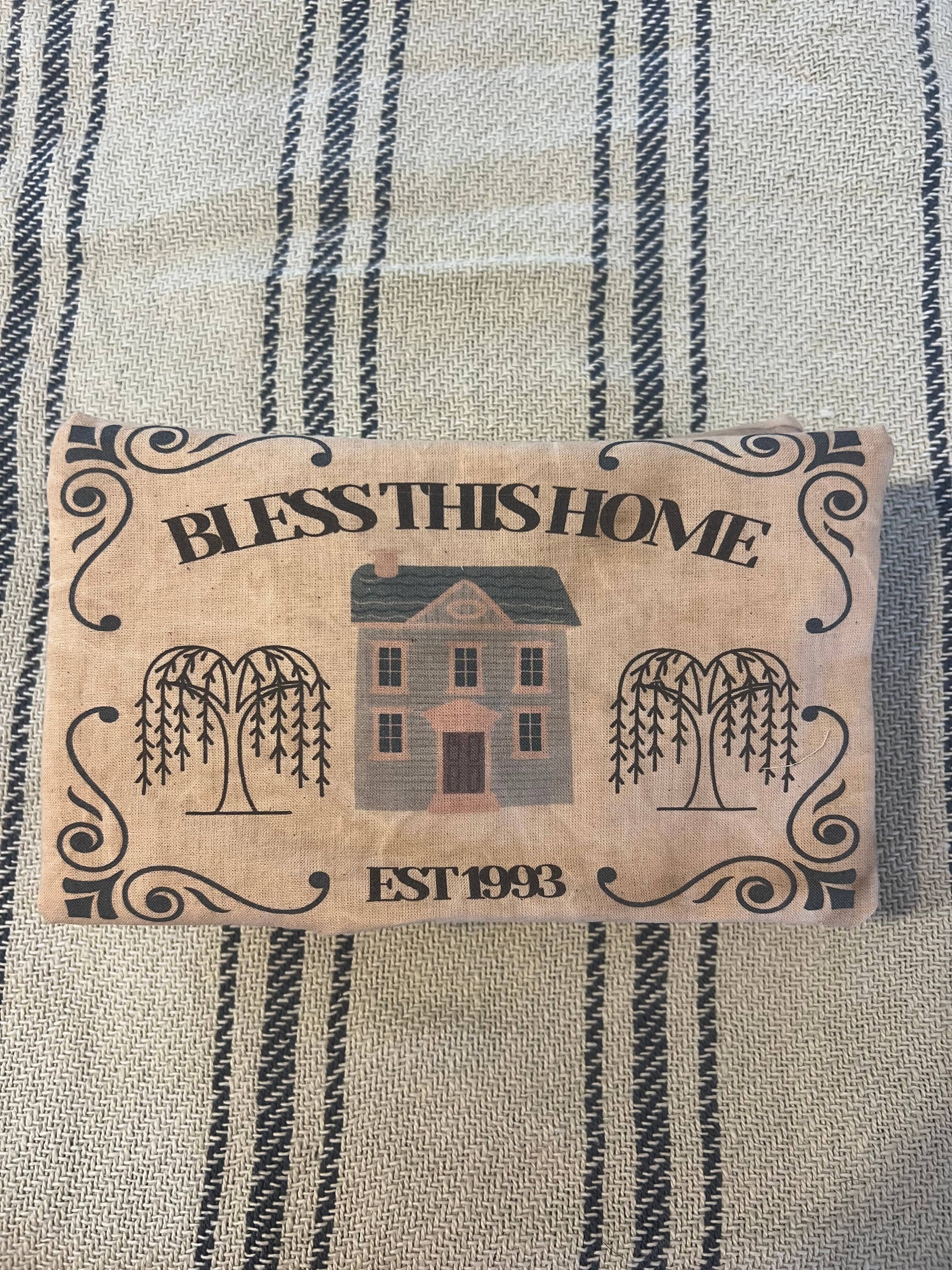 6362. Primitive handmade Printed Farmhouse 5x7" stuffed pillows