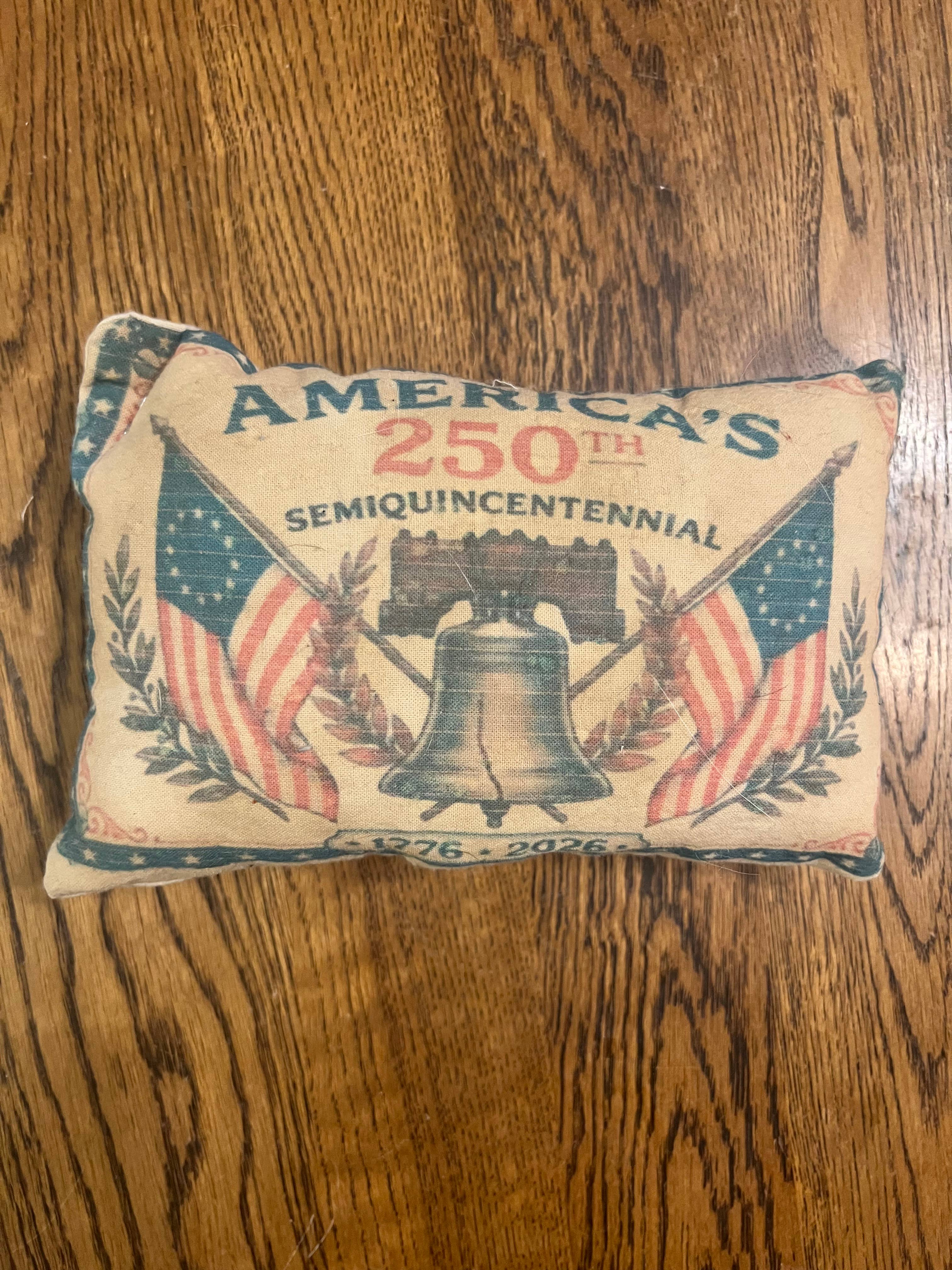 6360. Primitive handmade Printed Americana 5x7" stuffed pillows