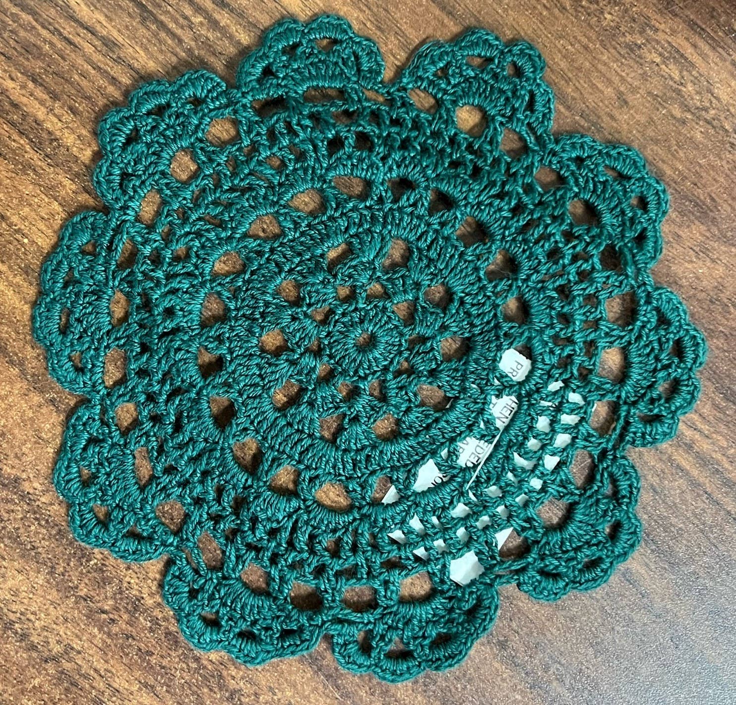 7657. Annie’s Treasures Doilies Medallion
