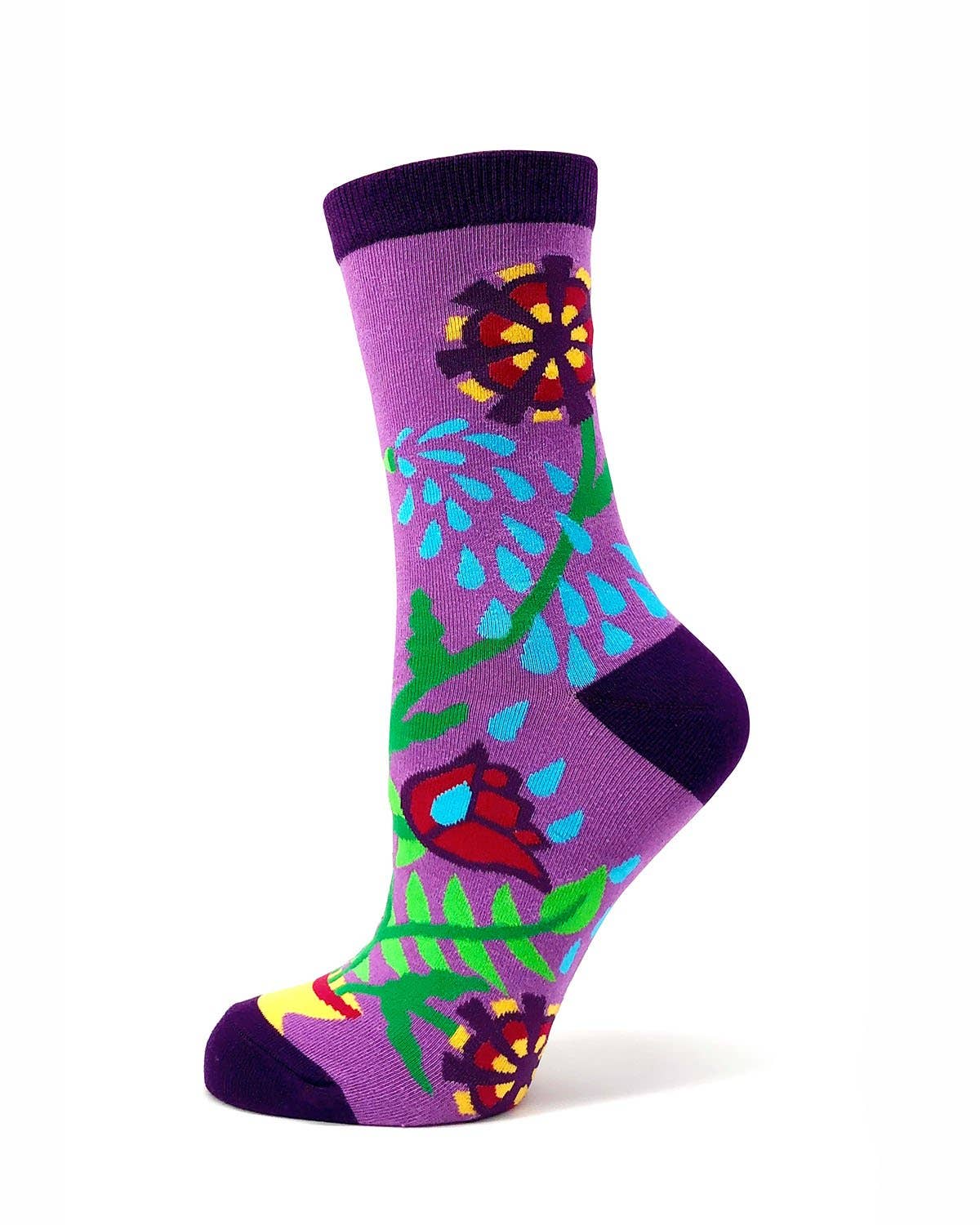 8618. So Excited, I Wet my Plants Women's Crew Socks