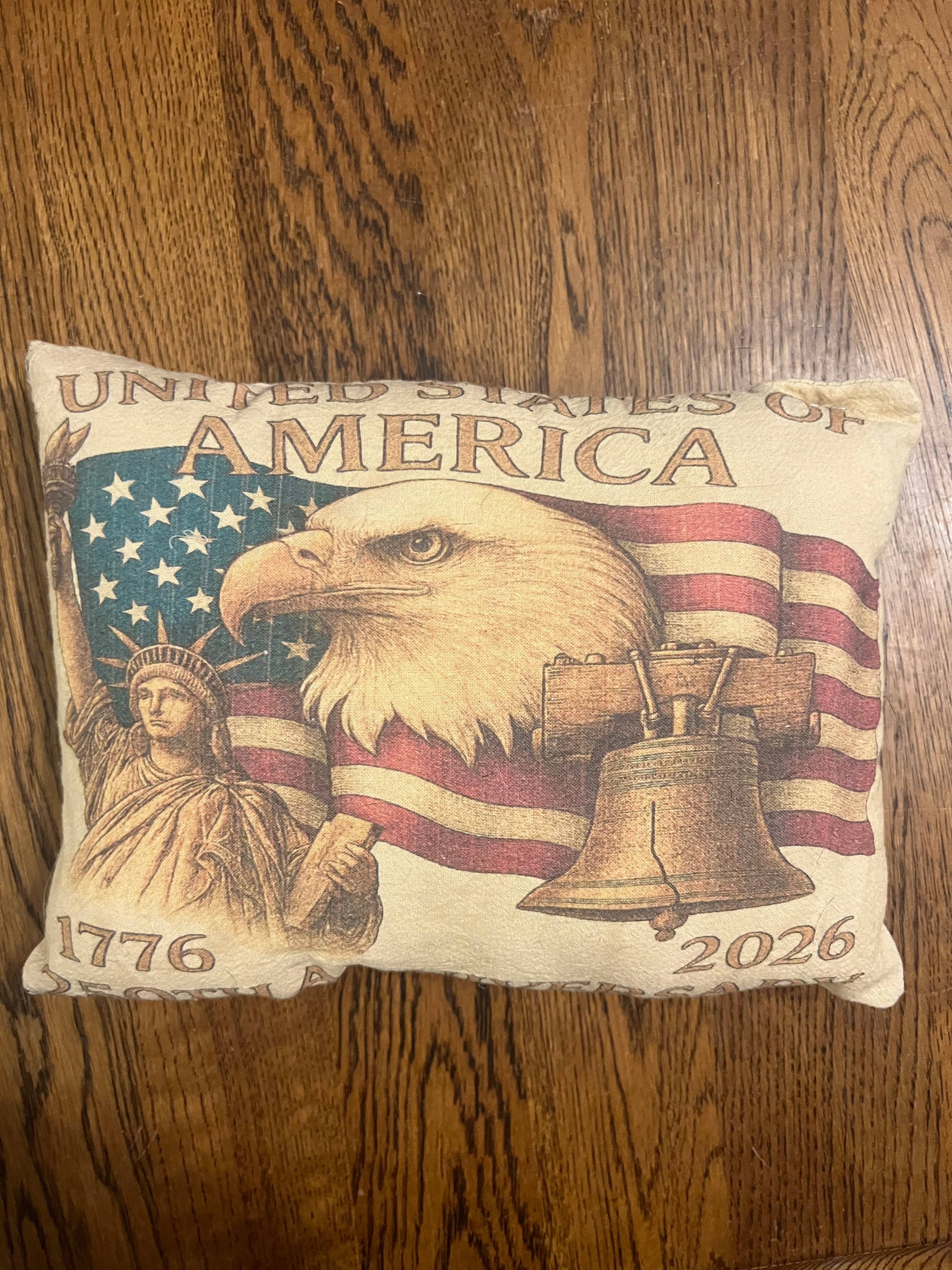 6360. Primitive handmade Printed Americana 5x7" stuffed pillows