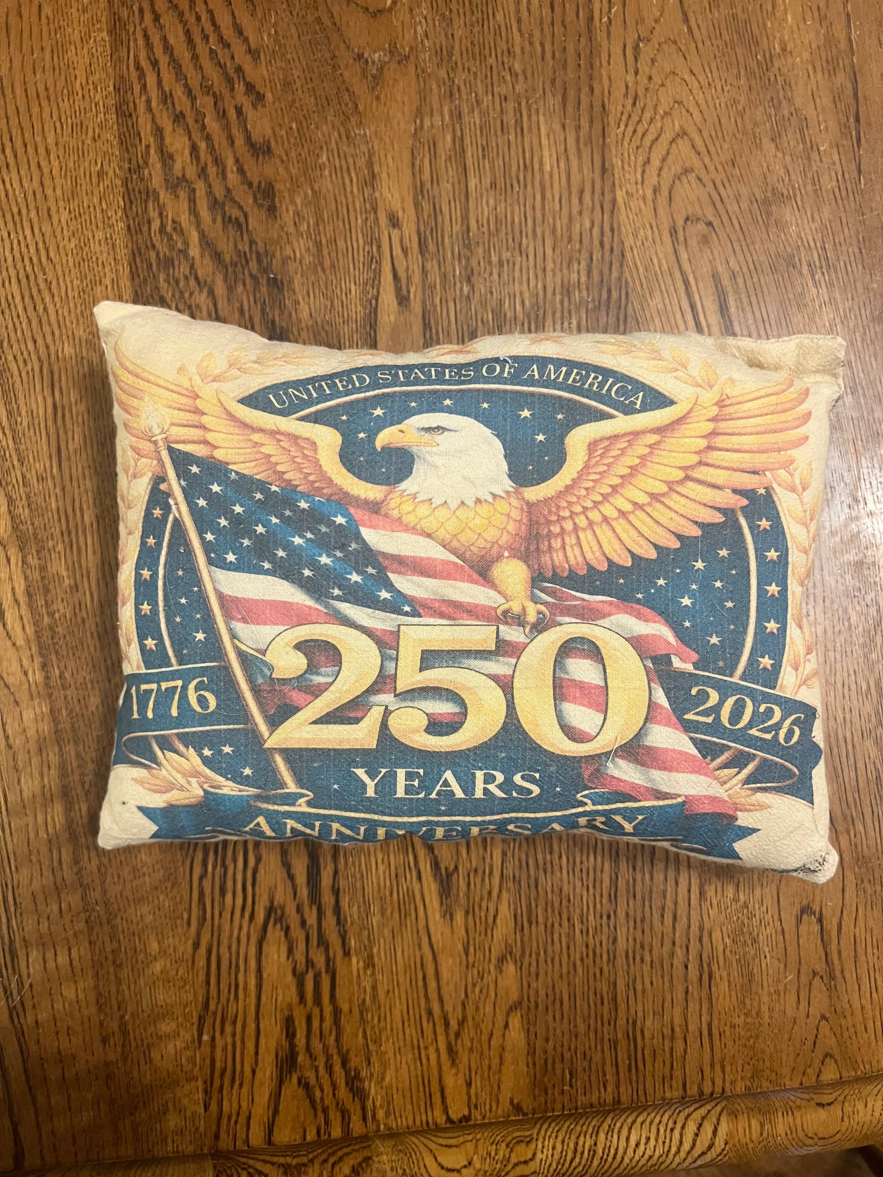 6360. Primitive handmade Printed Americana 5x7" stuffed pillows