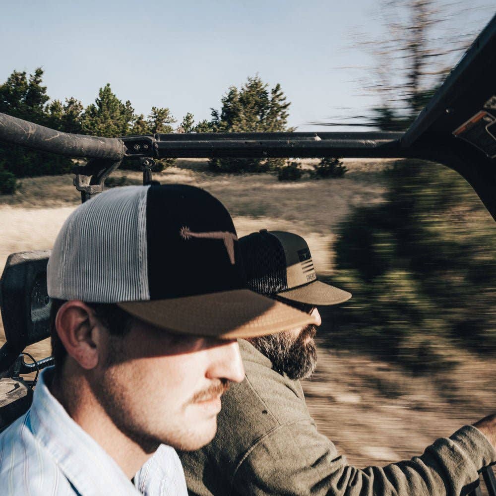 American Cattle Co - Bull Spurs Icon Hat: White